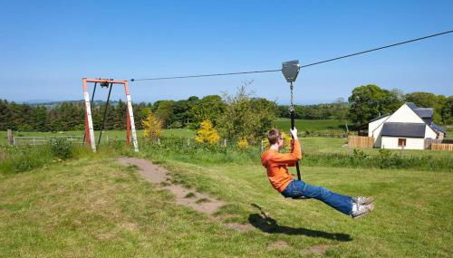 Beech Cottage at Williamscraig Holiday Cottages - Foto 4