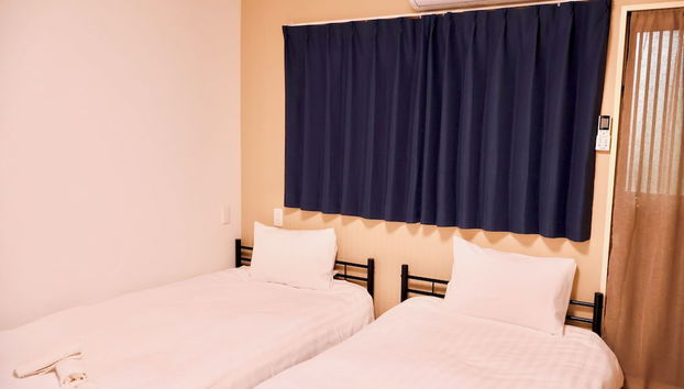 armic tsuruhashi - Foto 3, Habitación