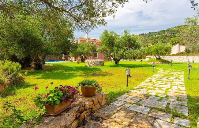 Villa Marina Large Private Pool Walk to Beach Sea Views A C Wifi Car Not Required - 2300 - Foto 6