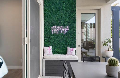 Elegant Phoenix Getaway w Pool and Spa Heating - Foto 34