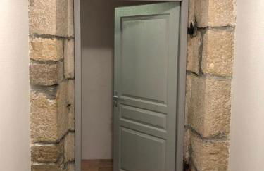 Salins-les Bains : A l'ombre de La Tour Carrée - Foto 18