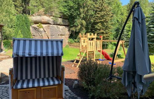 Holiday Home Waldferienhaus Dunja mit Sauna- Whirlpool- direkt am Waldrand- Kletterfelsen by Interhome - Photo 12