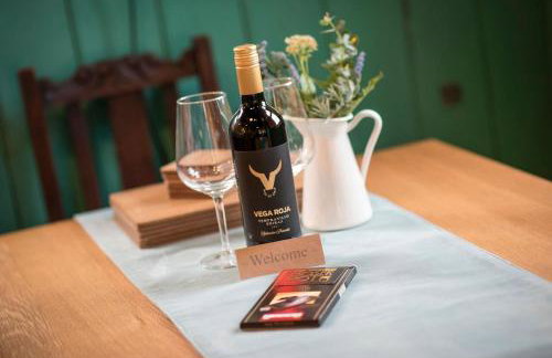 The Iron Chapel - Foto 24