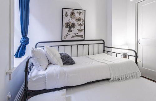 Ann Avenue Charming 3 Bedroom Retreat Near Downtown St Louis - Photo 34