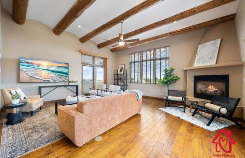 Elena's Sandia Sanctuary - An Irvie Home - Photo 3