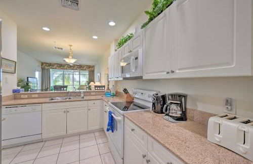 Naples Condo with Golf View and Resort-Style Amenities - Foto 7