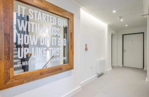 Superb Central Apt River Views & Parking - Foto 15