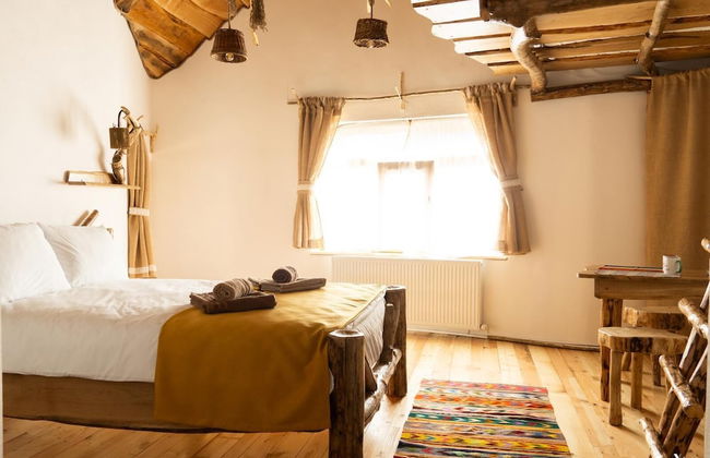 Viewtopia - The Secret Land - Photo 12