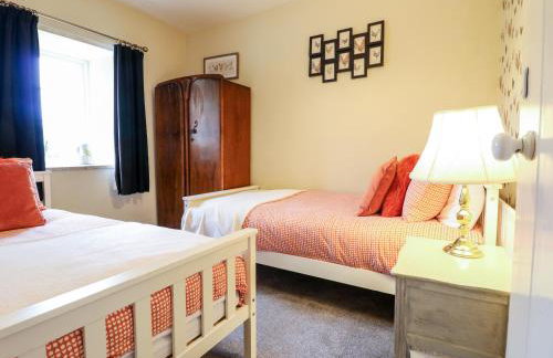 The Farmhouse - Photo 27