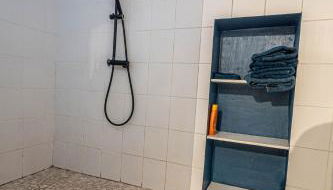 gîte La Ferrandière Berson Blaye Bordeaux Gironde - Foto 3, Shower