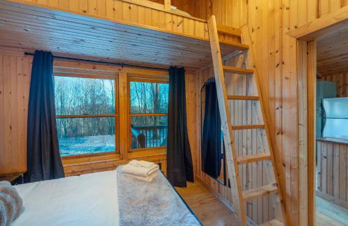 6 Br Cabin Hot Tub Fire Pit Min to Hatley Pointe - Foto 39