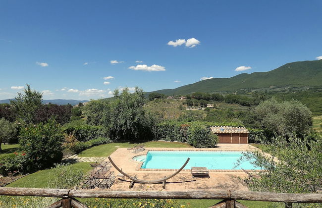 I Escape to Umbria, Quiet - Photo 21