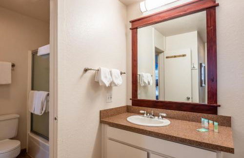 New Listing 2 bedroom and Loft 2 bath Summit E Bldg 16 condo sleeps 8 Steps to Eagle Lodge Chair 15 - Foto 42