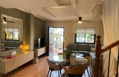 Casa Rodasa - 2 bedrooms, roof terrace, Airco, Front-terrace, Back-Patio, communal pool, etc - Foto 4