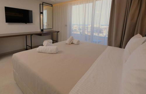 The Z Suites - Photo 35