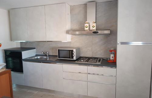 La casa di Clelia Torre colimena porto cesareo salento esclusiva 2 piani con 6 camere doppie 3 bagni posti auto terrazza giardino 5 minuti dal mare - Foto 19