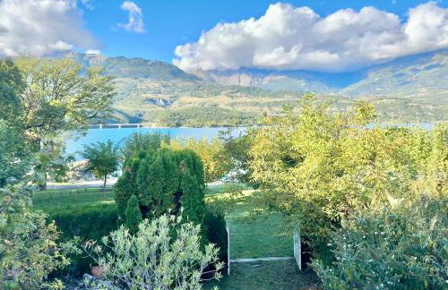 Villa unique, 50 mètres du jardin au lac - Photo 12