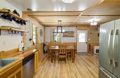 Game Room and Lake Access Wooded Retreat in Jay - Foto 12