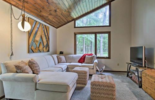 Arbor Vitae Home with Game Room Snowmobiles Welcome - Foto 7