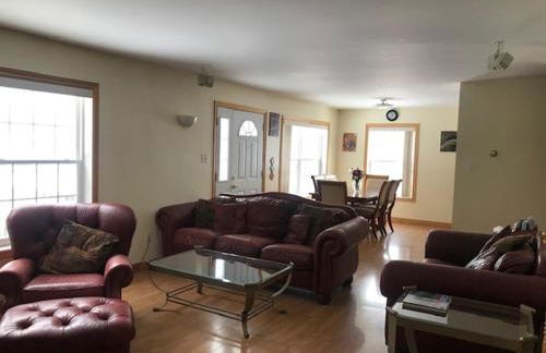 Lakeside Snowmobile - Ski Villa, 4BR 2BA, sleeps 10 - Foto 37