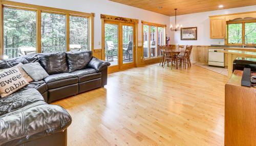 Lakefront Tower Home with Shared Dock! - Foto 4