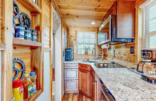 Romantic Tiny House with Views in Harper! - Foto 8