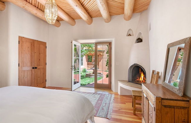 El Torreon - Exclusive Luxury Home, Nestled Next to Water and Trees - Foto 6