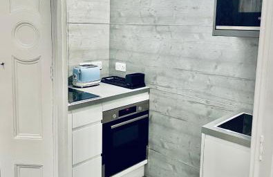 Ashbys Deluxe Studios with Free Spa included - Foto 25