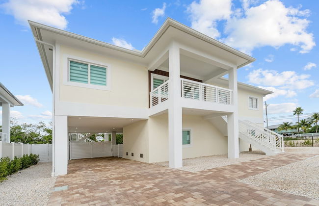 Paradise Point Pool Dock Lounges BBQ - Foto 32