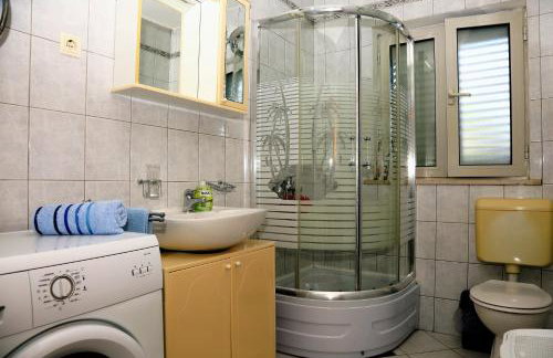 Apartments Tonia br. 1 - Photo 6