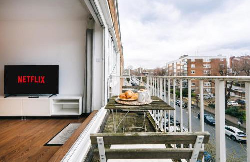 2BR w Balcony Swiss Cottage Near Central London - Foto 48