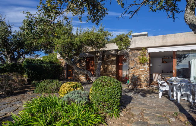 2 bedroom House in Bormes-les-Mimosas with garden and terrace - Photo 2