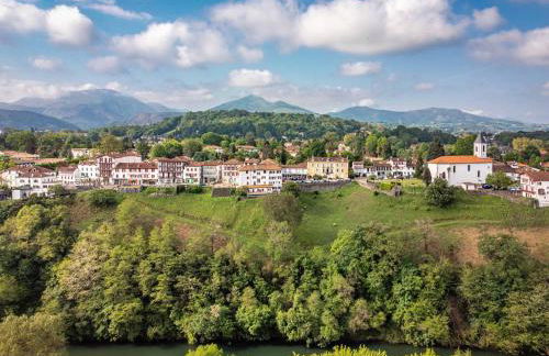 T2 Confort, 4 pers, Terrasse, Parking privé à Hasparren - FR-1-495-84 - Foto 15