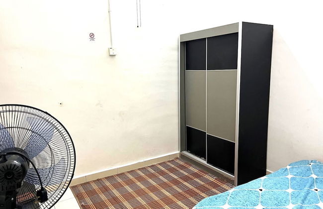 OYO Home 90492 Sena Homestay - Photo 5