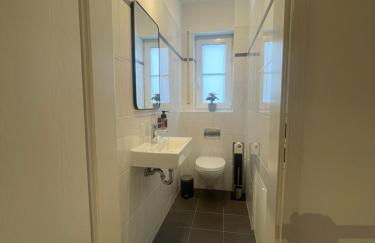 Grand Suite - Perfekt für 6! BBQ WLAN Parken Messe - Foto 22