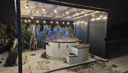 Domek na wyłączność ,bania z jacuzzi. Pobyt góry, jezioro, las. - Foto 3