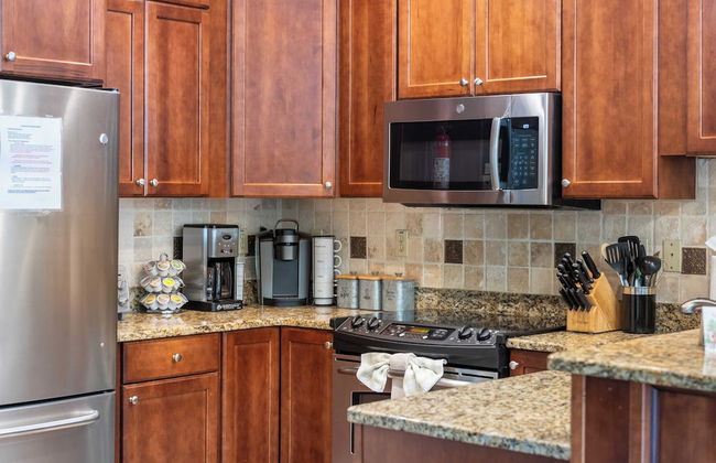 Highland Hideaway by Avantstay Group Poconos Retreat w/ Patio + Game Room - Foto 11