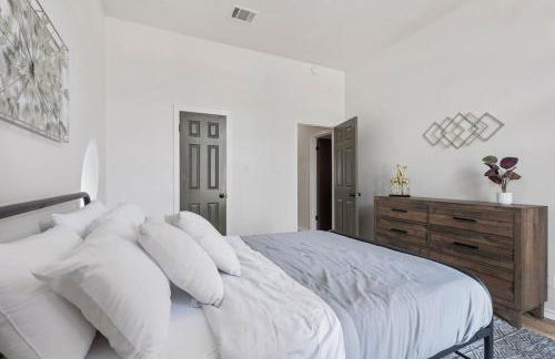 The Bonnie - 5 Bed Near Everything - Photo 51