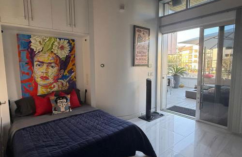 Private Art-Inspired Loft in Midtown with Skyline Views - Foto 5