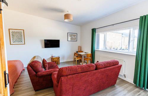 Modern Barn Conversion - Photo 45