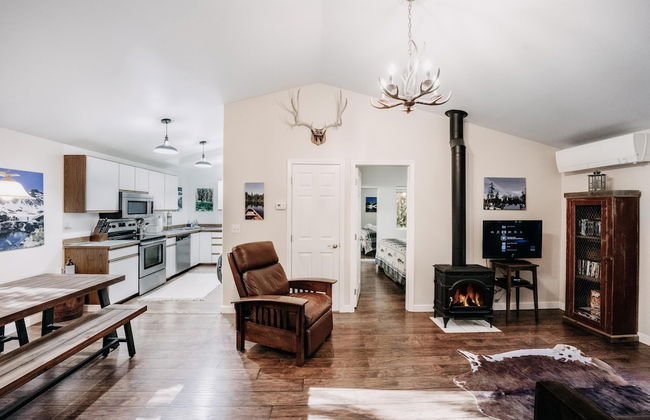 16GS - Hot Tub - BBQ - Pets Ok - Sleeps 2 - Foto 51