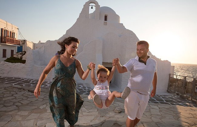 High End Photo Shoot in Mykonos Greece - Photo 21