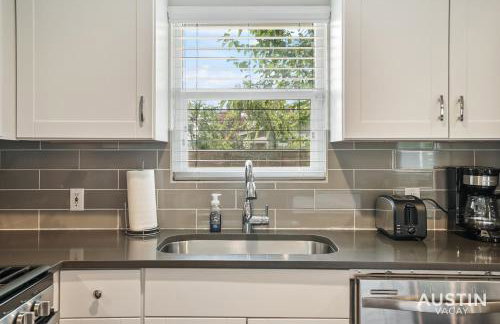 North ATX Retreat w Open Concept Layout and Backyard - Foto 21