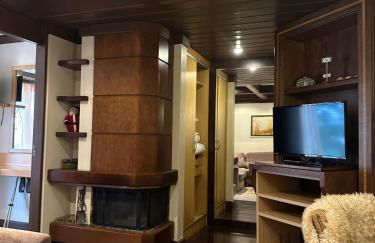 Flat Luxo 3010 com banheira Mountain Village Laje de Pedra Canela - Foto 15