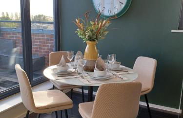 Stunning Luxury 3 Bed Penthouse Sleeps 2 to 6 - Foto 10