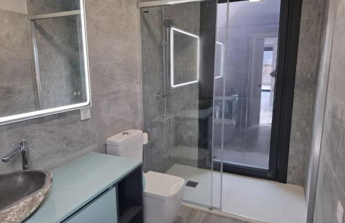 Chalet de lujo con piscina cercano a la playa - Foto 51