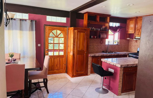 Nature's Luxurious Living - Photo 1