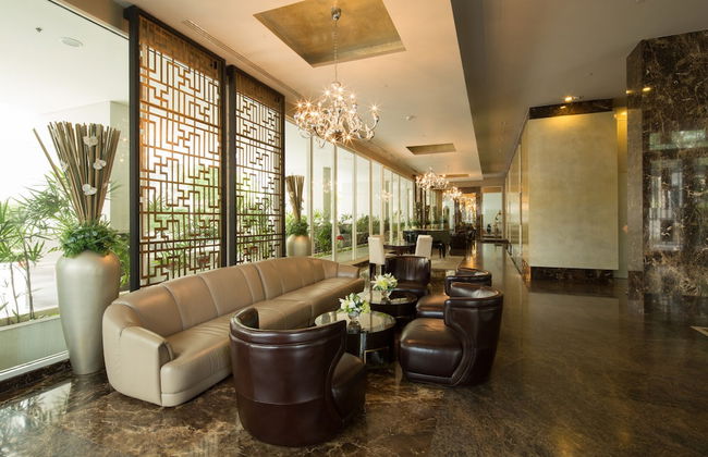 IVY THONGLOR 55 - Foto 4