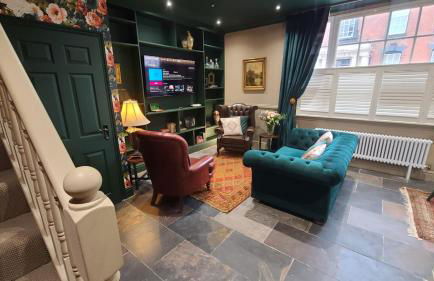 Samuels' a duplex apartment by Spires Accommodation in Lichfield City Centre - Foto 7