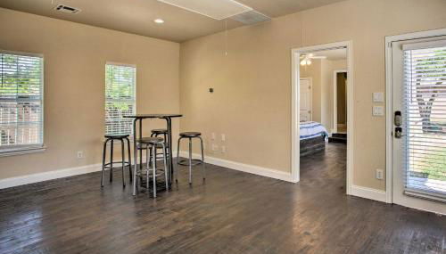 Pet-Friendly House with Pool about 3 Mi to Downtown - Foto 4